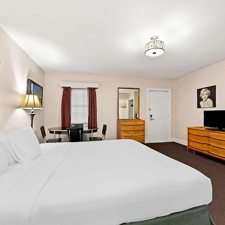 Best Western Route 66 Rail Haven Springfield Exterior photo