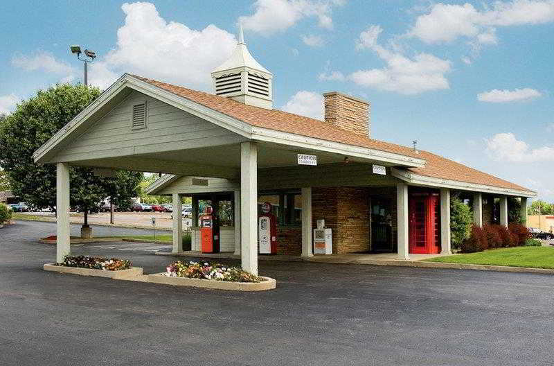 Best Western Route 66 Rail Haven Springfield Exterior photo