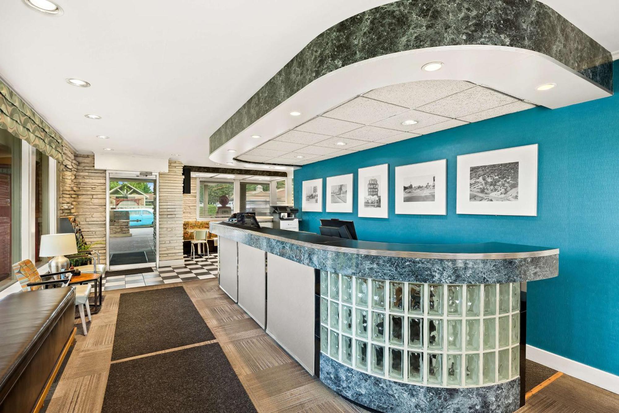 Best Western Route 66 Rail Haven Springfield Exterior photo